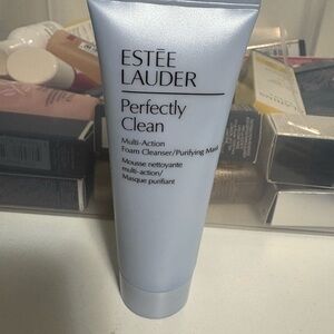 Estee Lauder Perfectly Clean Multi-Action Foam Cleanser